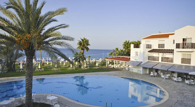 Akti Beach Village Resort, Paphos 13
