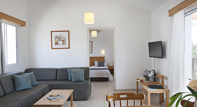 Akti Beach Village Resort, Paphos 19