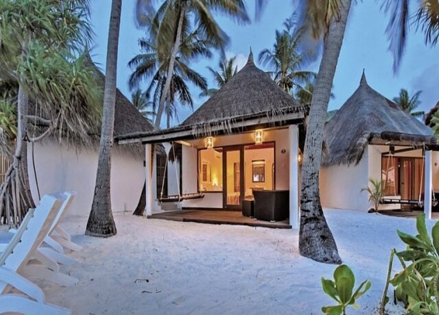 Angaga Island Resort 4*, South Ari Atoll 4