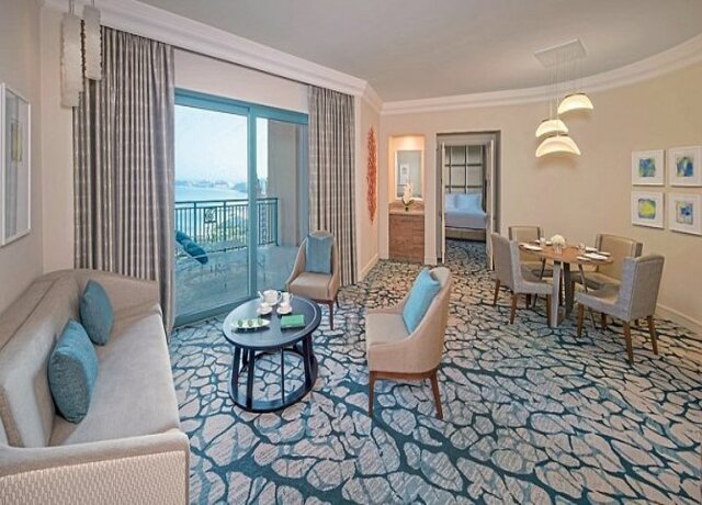 Atlantis The Palm 5*, Palm Jumeirah 4