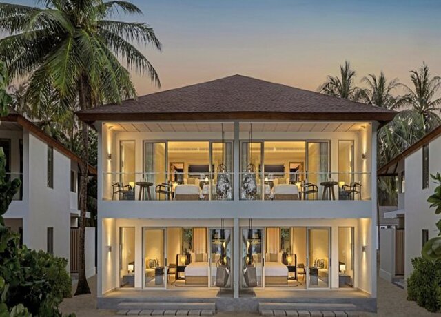 Avani+ Fares Maldives Resort 5*, Baa Atoll 6