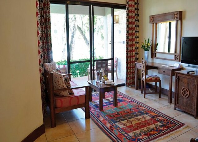 Baobab Beach Resort & Spa 4*, Diani Beach 8