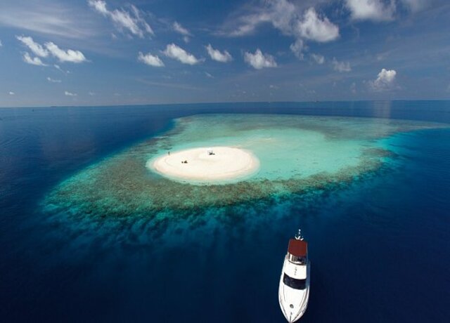 Baros Maldives 5*, North Male Atoll 13