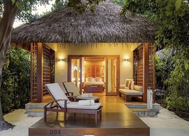 Baros Maldives 5*, North Male Atoll 5