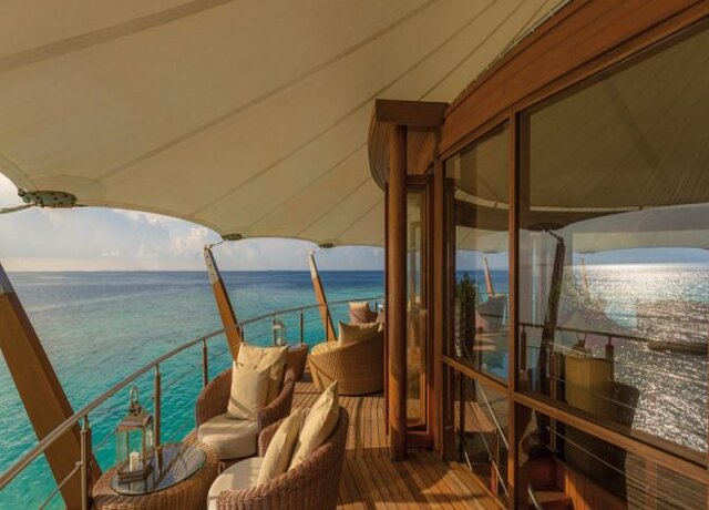 Baros Maldives 5*, North Male Atoll 9