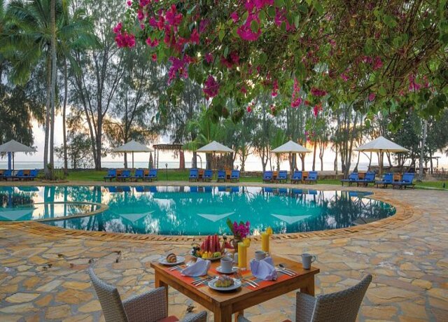 Bluebay Beach Resort & Spa 4*+, Kiwengwa 4