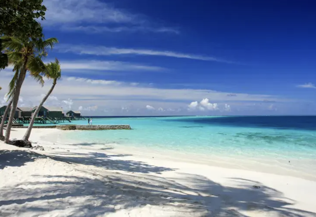 Centara Ras Fushi Resort, North Male Atoll 1