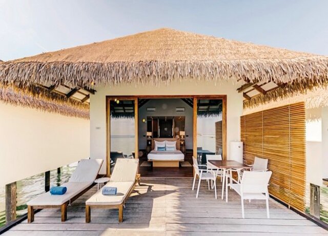 Cinnamon Velifushi 5*, Vaavu Atoll 8