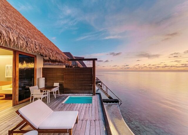 Cinnamon Velifushi 5*, Vaavu Atoll 9