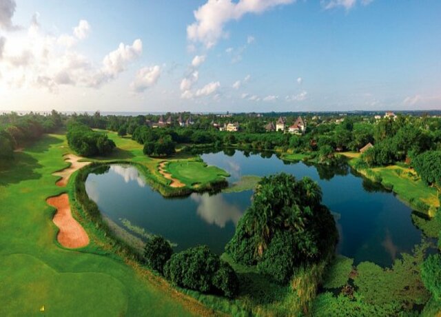 Diamonds Leisure Beach & Golf Resort 4*, Diani Beach 1