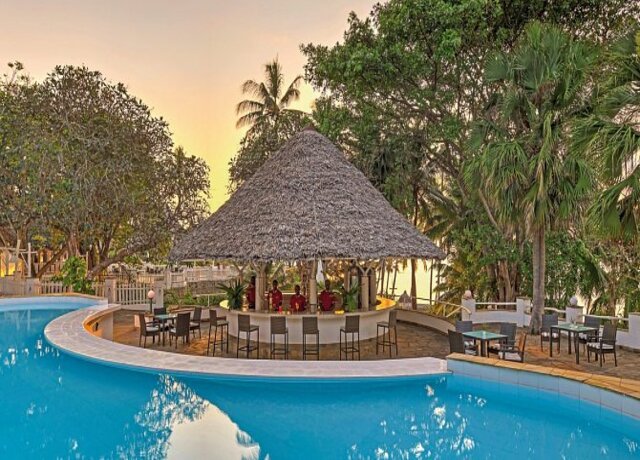Diamonds Leisure Beach & Golf Resort 4*, Diani Beach 9