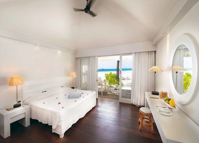 Diamonds Thudufushi 5*, Thundufushi 6
