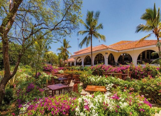 Diani Sea Resort 4*, Diani Beach 7