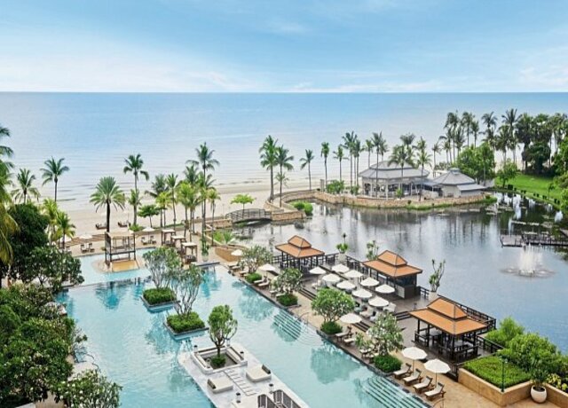 Dusit Thani Krabi Beach Resort 5*, Mueang Beach 1