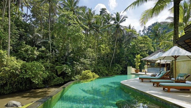 Four Seasons Resort Bali at Sayan 5*, Ubud 4