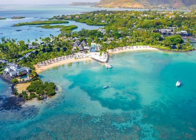 Four Seasons Resort Mauritius at Anahita 5*, Beau Champ 1