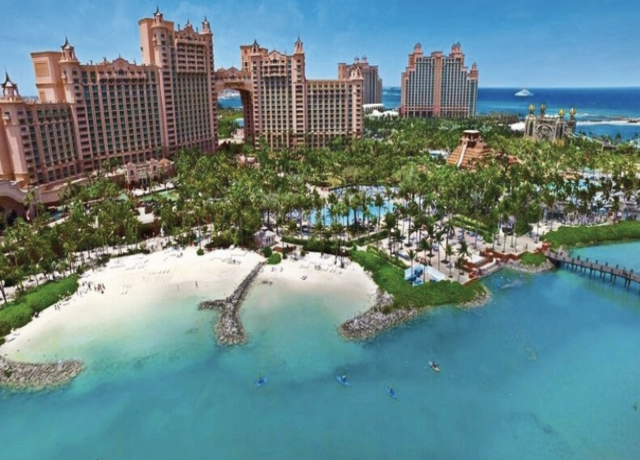 Harborside Resort - The Royal at Atlantis 5* 5