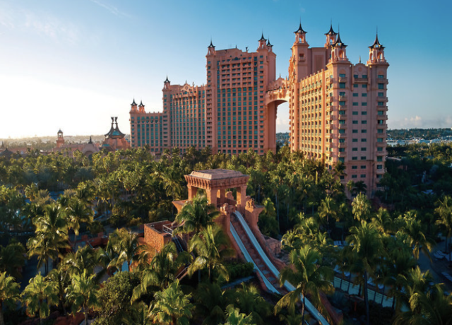 Harborside Resort - The Royal at Atlantis 5* 6