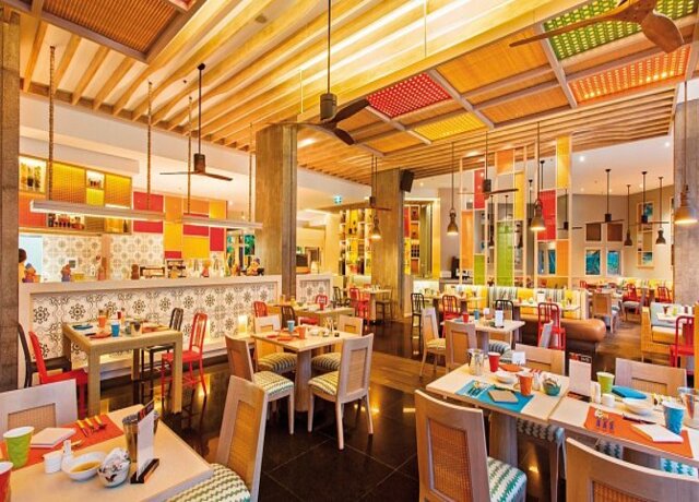 Holiday Inn Resort Phuket 4*+, Patong Beach 8