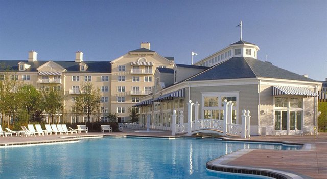 Hotel Newport Bay Club 1