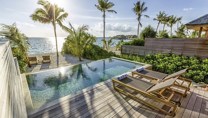 Hurawalhi Island Resort 5*, Lhaviyani Atoll 10