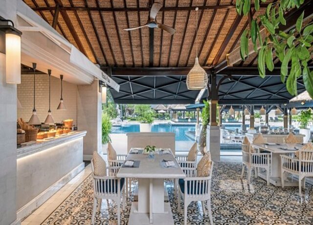 Intercontinental Bali Resort 5*, Jimbaran Beach 11