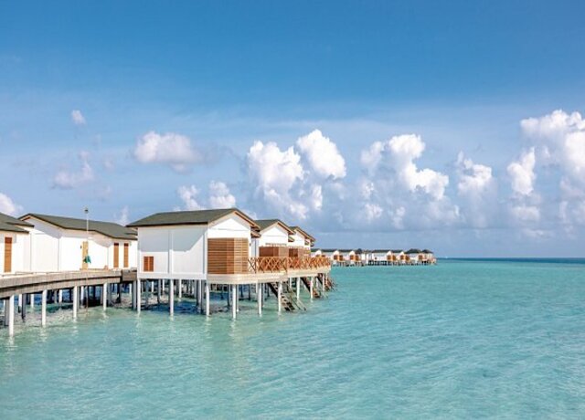 Joy Island 5*, North Male Atoll 9