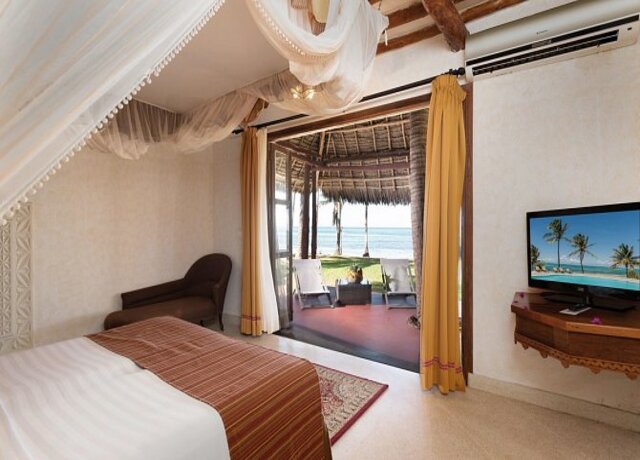 Karafuu Beach Resort & Spa 4*, Pingwe 3
