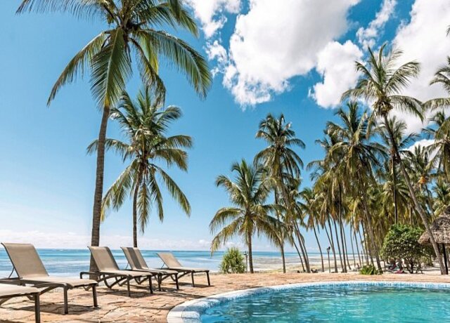 Karafuu Beach Resort & Spa 4*, Pingwe 4