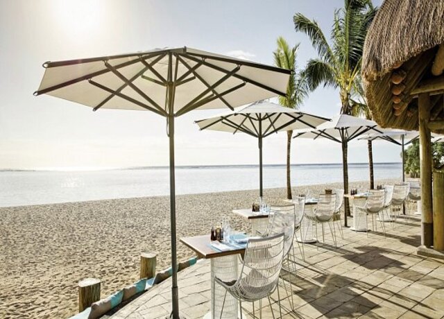 La Pirogue Mauritius 4*, Flic en Flac 7