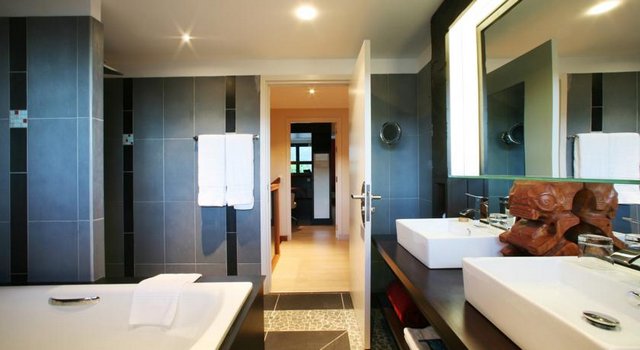 Manava Suite Resort, Tahiti 16