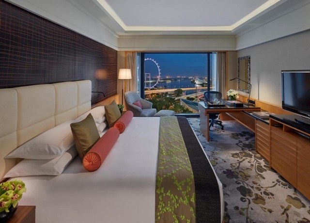 Mandarin Oriental Singapore 5*, Marina Bay 4