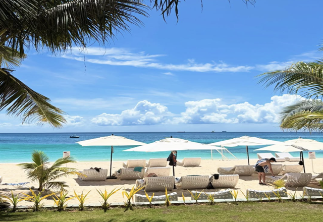 Mövenpick Resort & Spa Boracay, Punta Bunga Beach 3