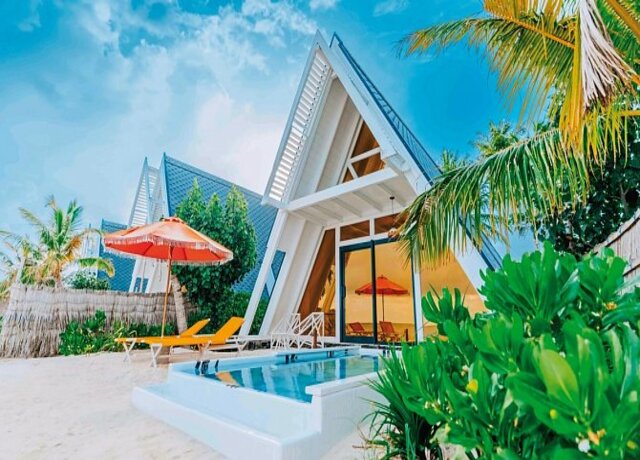 Oaga Art Resort 4+* 5