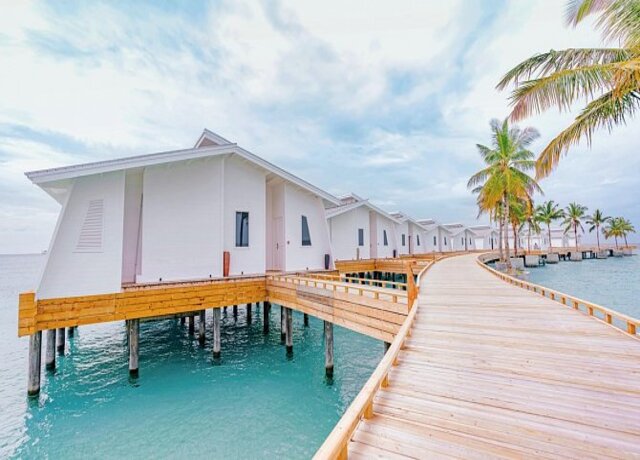 Oaga Art Resort 4+* 9