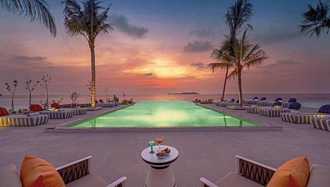 Oblu Select Lobigili 5*, Nord Malé Atoll 12