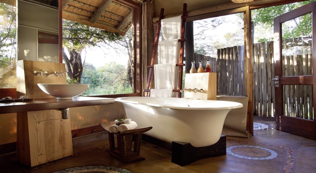 Rhino Post Safari Lodge 5