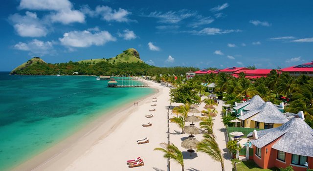 Sandals Grande St. Lucian Spa & Beach Resort, Gros Islet 1