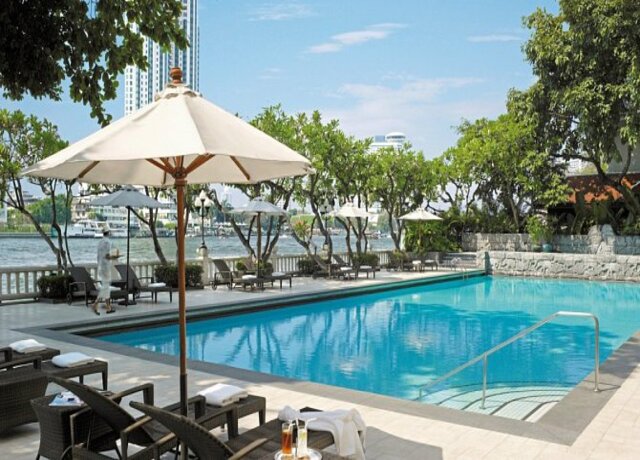 Shangri-La Bangkok 5*, Soi Wat Suan Plu 1
