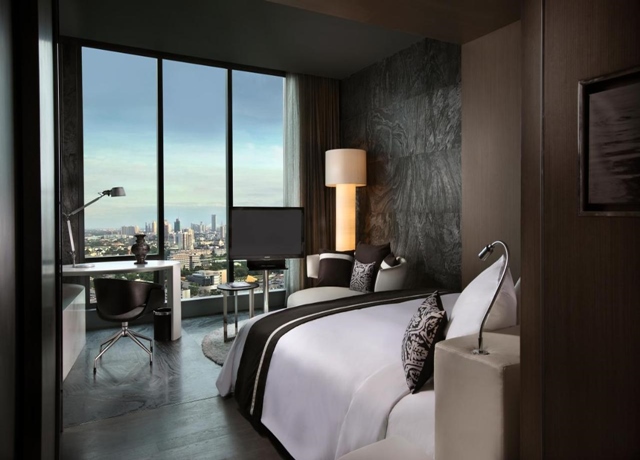 SO/ Bangkok 5*, 2 North Sathorn Road 1