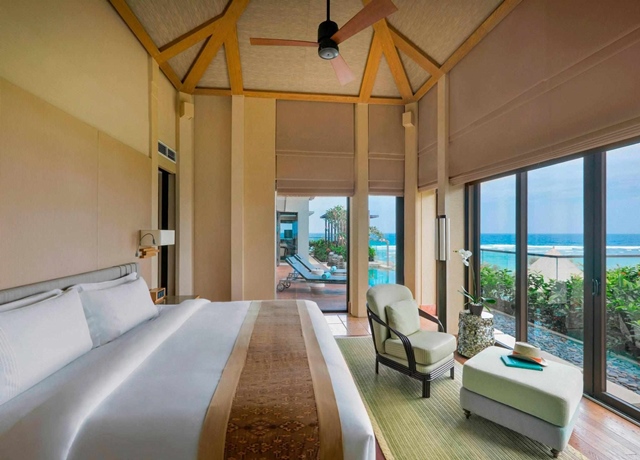 The Ritz Carlton Bali 5*, Nusa Dua 1