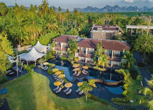 The Shellsea 5*, Mueang Beach 1