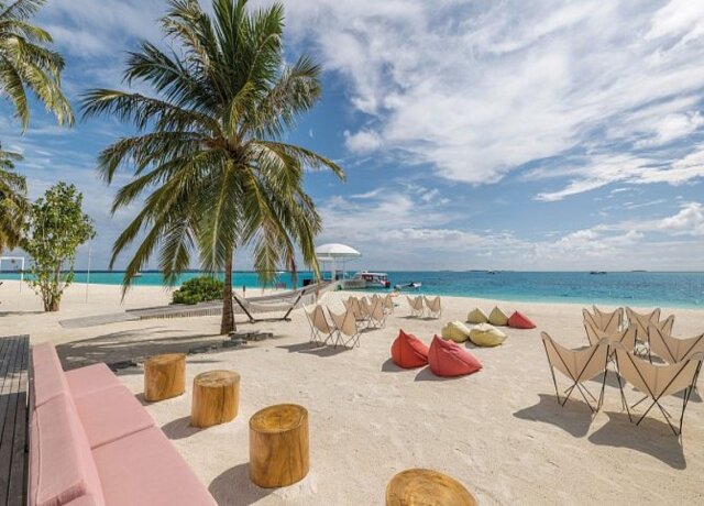 The Standard Maldives 5*,  Raa Atoll 15