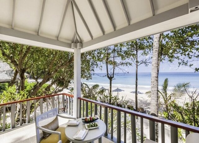 The Surin Phuket 5*, Pansea Beach 7