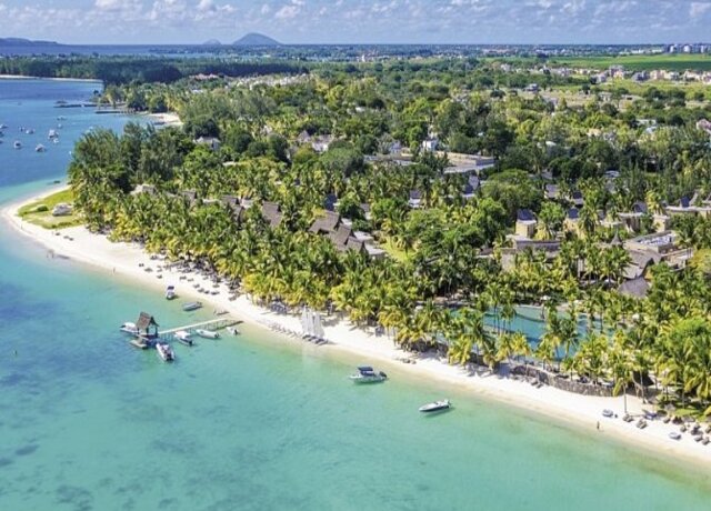 Trou aux Biches Beachcomber 5*, Trou aux Biches 4