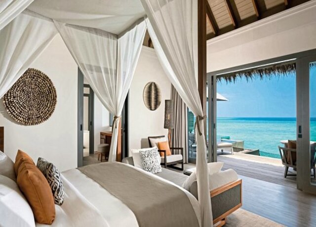 Vakkaru Maldives 5*, Baa Atoll 2