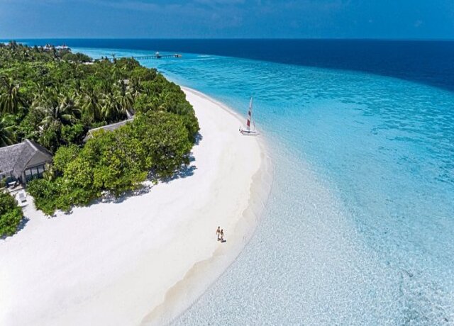 Vakkaru Maldives 5*, Baa Atoll 4