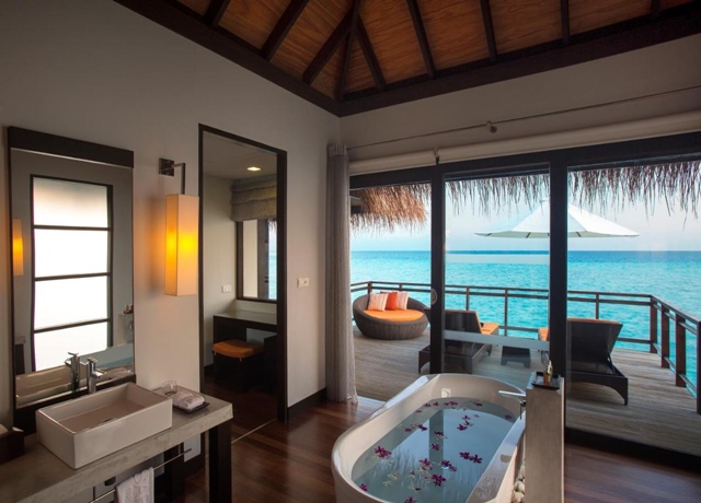 Velassaru Maldives 4*, Sud Male Atoll 10