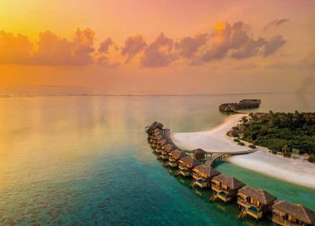 You & Me Maldives 5*, Raa Atoll 10