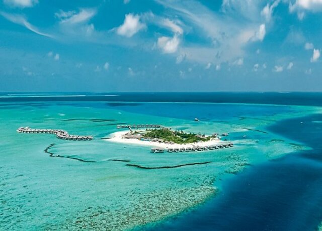 You & Me Maldives 5*, Raa Atoll 14